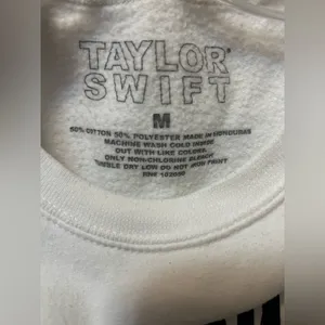 Taylor Swift Eras WHITE Sweatshirt Size SMALL Limited Edition size M thumbnail 4
