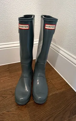 Hunter Original Tall Gloss Rain Boots Grey US 5M/6F EU 37 thumbnail 1