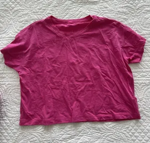Cropped Tee thumbnail 1