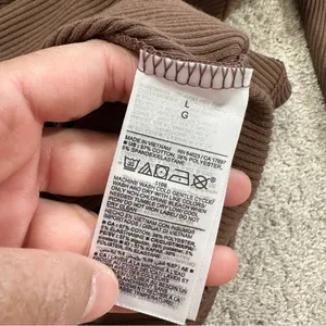 Old Navy Women’s Fitted Long-Sleeve Rib-Knit Henley Top Shirt in Espresso Bark L thumbnail 13