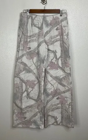 Hollister Womens XS Pink White Tree Camo Wide Leg Fleece Sweatpants Heart Pocket thumbnail 1