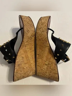Tory Burch Black Leather Studded Thong Sandals with Gold Emblem thumbnail 4
