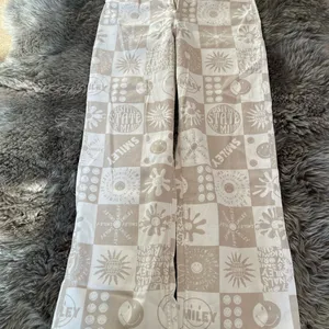 H&M Patterned Twill Pants thumbnail 9