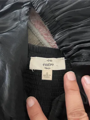 Entro small black top thumbnail 11