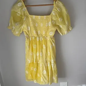 Dee Elly Yellow White Daisy Smocked Puff Sleeve Mini Babydoll Dress thumbnail 5