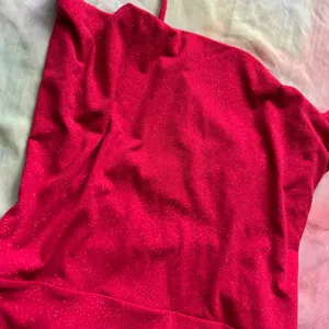 Lucy in the Sky Red Shimmer Criss-Cross Back Cowl Neck Bodycon Minidress thumbnail 2