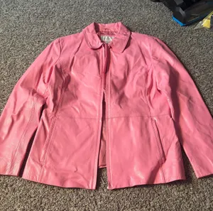 Pink leather jacket  thumbnail 1