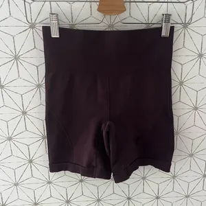 Lululemon Ebb to Street Spandex Short 6” thumbnail 3