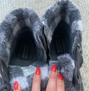 Sketchers Boots  thumbnail 6