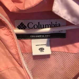 Columbia full zip pink windbreaker jacket - size 18/20 youth or medium thumbnail 2