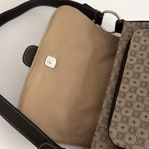 Liz Claiborne Villager Tan purse NWOT thumbnail 3