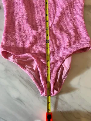 It’s Now Cool Pink Crinkle One Piece Swimsuit Women’s M Low Back Scoop Neck thumbnail 5