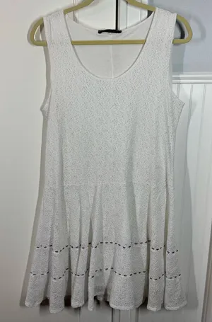 FA Concept Paris White Sleeveless Knit Eyelet Lace Crochet Dress‎ Romantic Girly thumbnail 1