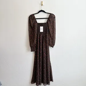 o.p.t |‎ NWT Few Moda Smocked Square Neck Puff Sleeve Maxi Dress in Black Floral thumbnail 5