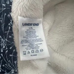 LL Bean Blue and White Faux Fur Lined Bucket Hat with Botanical Print size L-XL thumbnail 3