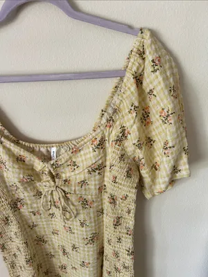 RVCA Gretel yellow gingham Floral smocked cottage puff Sleeve Mini Dress L thumbnail 3