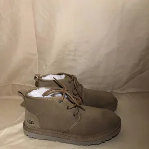 UGG Neumel Women’s Boots In Chestnut thumbnail 9