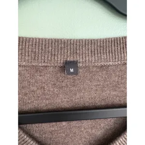 Arach&Clotz Women's Brown Solid Knit V-Neck Wool Blend Pullover Sweater M thumbnail 2