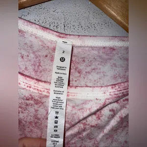 Lululemon Back in Action Long‎ Sleeve Shirt Size 2 Cirrus Wash White Pink Peony thumbnail 3