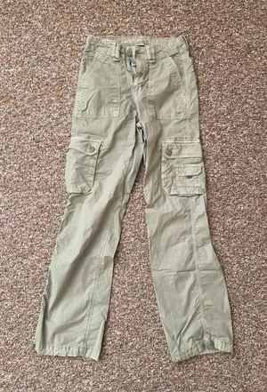 American Eagle Outfitters Cargo Pants thumbnail 1