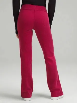 Lululemon Brushed Softstreme Rib Zip Flare 32.5" Pomegranate 10 RARE thumbnail 4