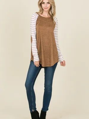 NWT Raglan Baseball Tee w/ Striped Sleeves Camel Casual Women’s Top Size Small thumbnail 5