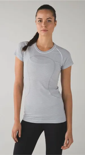 Lululemon Swiftly Tech Short-Sleeve Shirt 2.0 Tempo Stripe White/Black Size 6 thumbnail 1