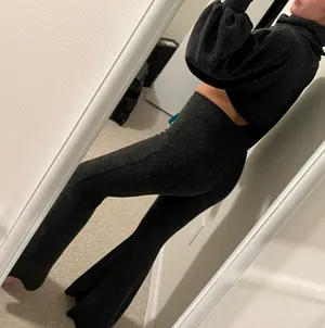Akira Sweater Matching Set thumbnail 2