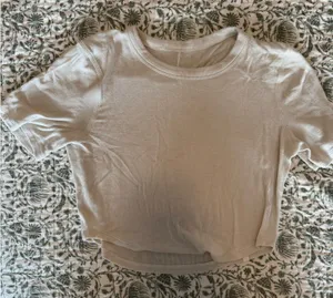 Lululemon Crop Top thumbnail 1