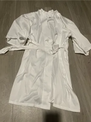 Elegant White Satin Kimono Robe with Self Tie thumbnail 1