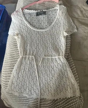 Reformation Top thumbnail 1