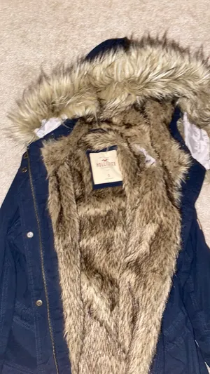 Coat thumbnail 3