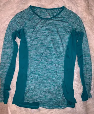Long Sleeve Workout Top Size M thumbnail 1