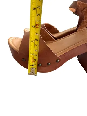 MADDEN GIRL Brown Tan Platform Sandals Size 9.5 thumbnail 7