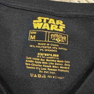 Star Wars darth Vader sweatshirt size medium thumbnail 3