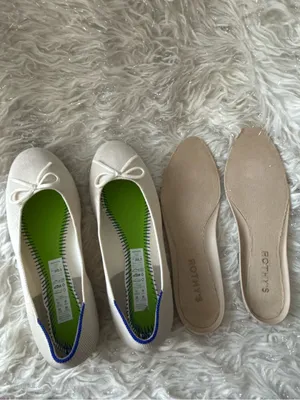 Rothy's Ivory White Women’s Ballet Flat with Bow and Blue Trim Size US W6.5 thumbnail 3