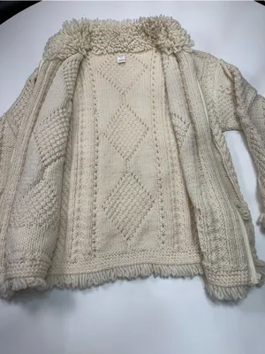 Textured 100% Wool Cream Cable Knit Cardigan Sweater NWOT thumbnail 3