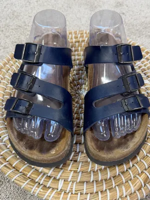Betula by Birkenstock Women’s Licensed Leo Soft Birko-Flor Sandals 38/US 7 thumbnail 2