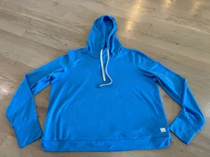 Vuori Women's Halo Essential Hoodie Baltic blue heather size large thumbnail 1