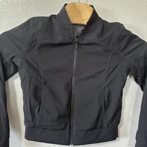 Lululemon Reversible Bomb Around Jacket in Monochromic Black‎ Women's Size 4 thumbnail 7