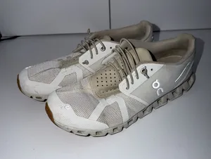 On Cloud Women's Cloud X Lace Up White Sneakers Size 8 V‎ thumbnail 1