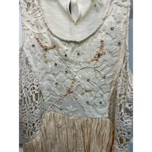 Ginnicks by BKE Women's Ivory Tunic Tank Top M Lace Rhinestone Trim thumbnail 2