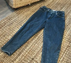 Levis Silvertab High Waisted Mom Jeans Tapered Women’s Size 29 Medium Wash thumbnail 1