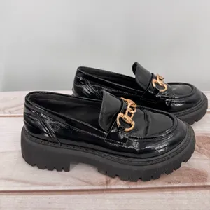 Black Patent Faux Leather Lug Sole Platform Loafers Y2K Inspired Gold Chain 6.5 thumbnail 3