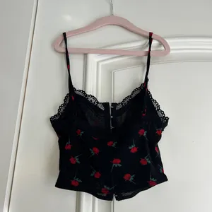 Princess Polly black rose crop top thumbnail 4