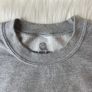 Smiley World Gray Winky Face Pullover Sweatshirt Size Medium thumbnail 5