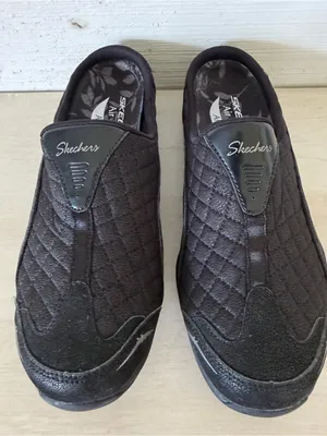 Skechers Air Cooled Slip On Sneakers Womens Black Size 7 Arch Fit Relax Fit NEW thumbnail 1