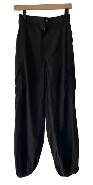 The‎ North Face Size 2 Lightweight Cargo Pants Black EUC thumbnail 1