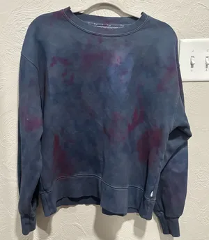 TNA Aritzia Tie Dye COZY Fleece Boyfriend CREW Sweatshirt Size 2 thumbnail 1