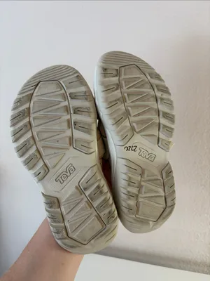 Teva Women’s Slides Sandals Hurricane Cream Beige Neutral Size 5 thumbnail 6